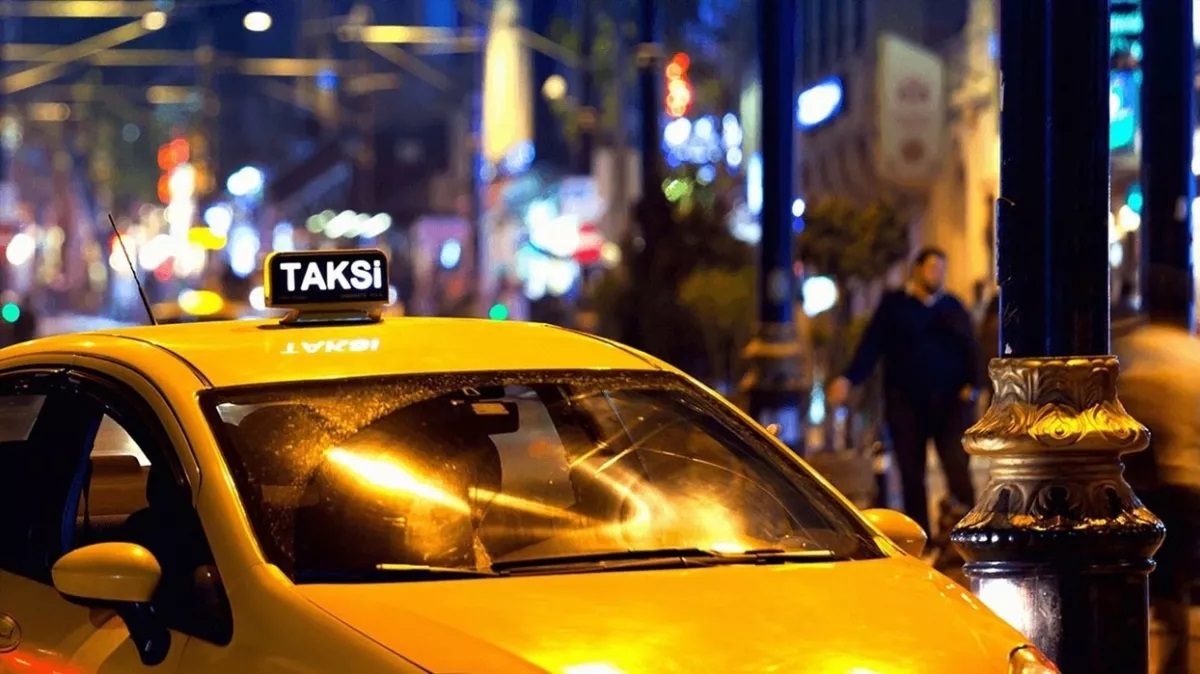 İzmir Ticari Taksi Plakası Fiyatları Nedir?